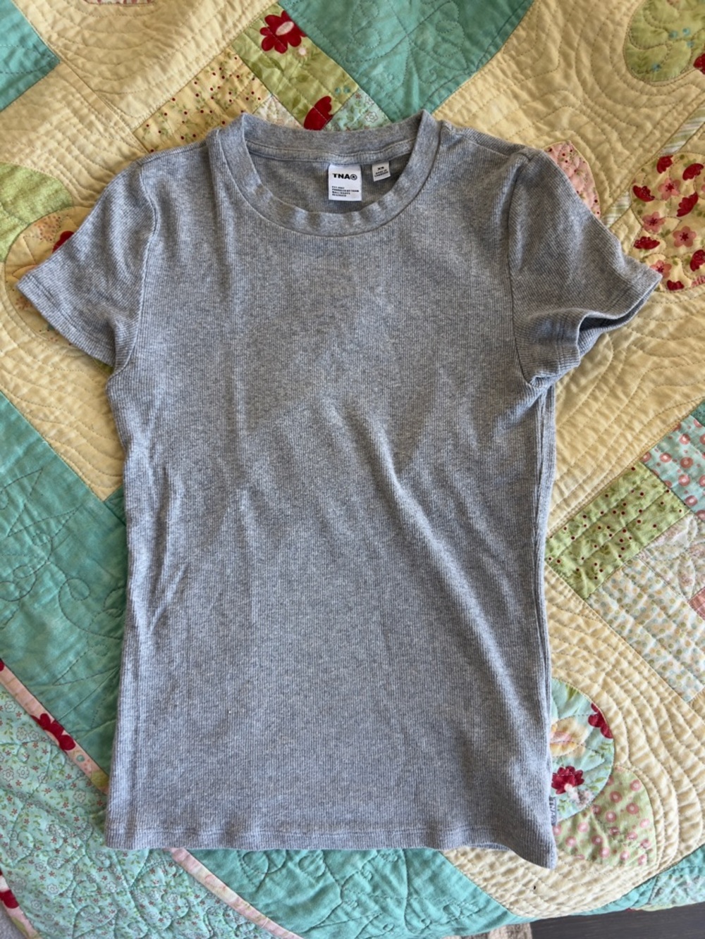 TNA Homestretch Rib Tune T-Shirt - Picture 2 of 5